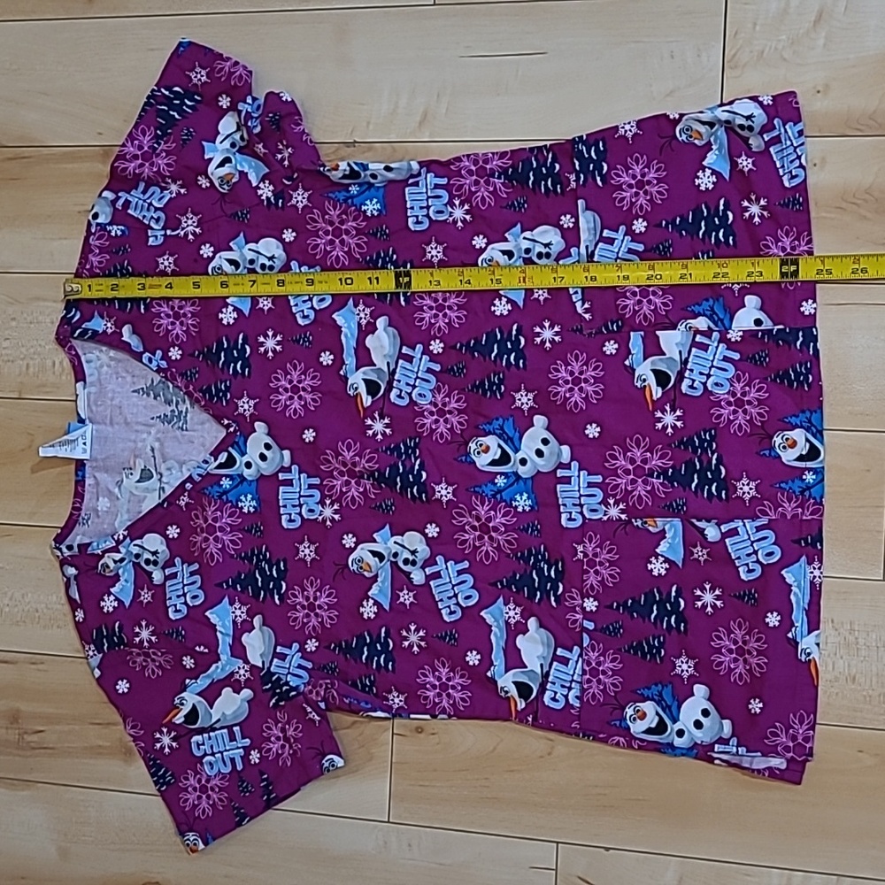 Disney women's size XS scrub top - Picture 3 of 4